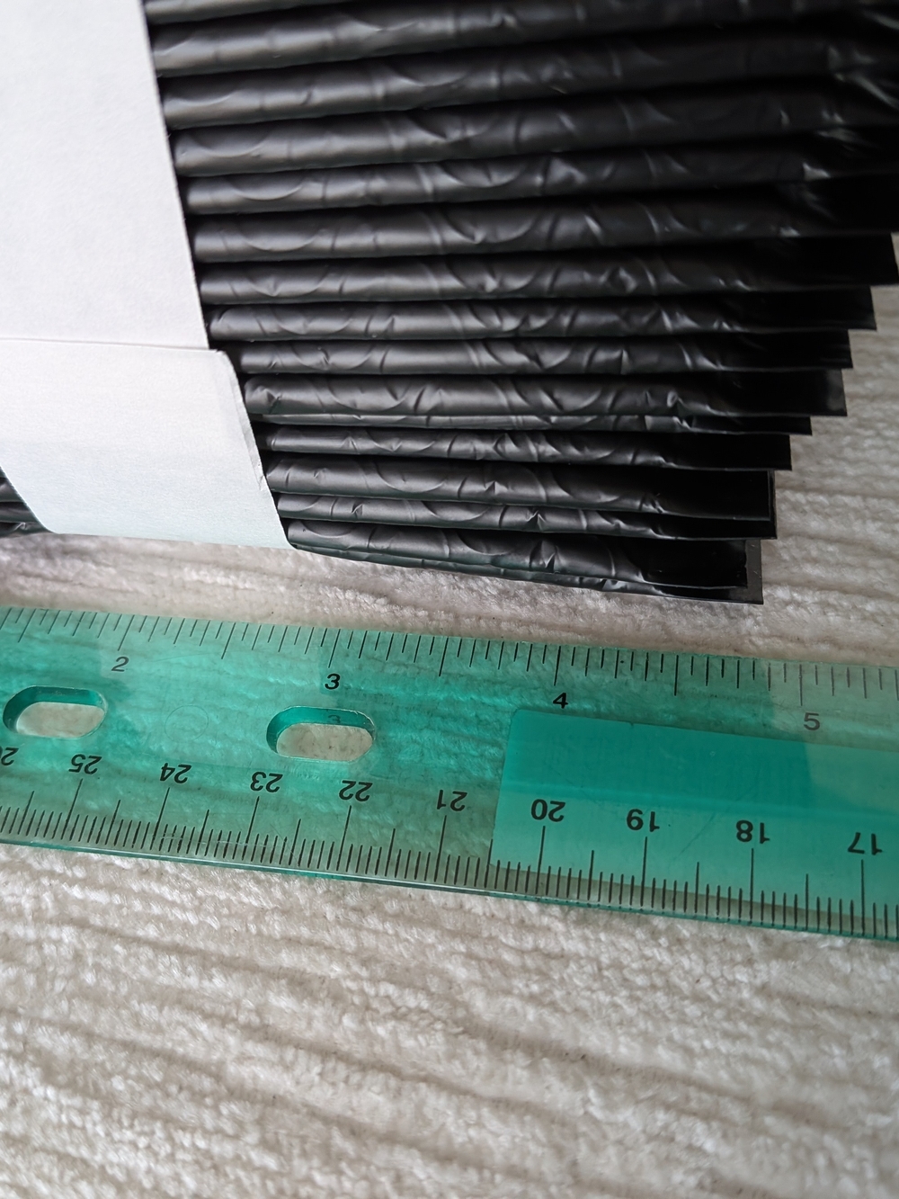 Black Bubble Mailer Envelope Qty 20 4"X7" Usable NWT - Picture 4 of 6